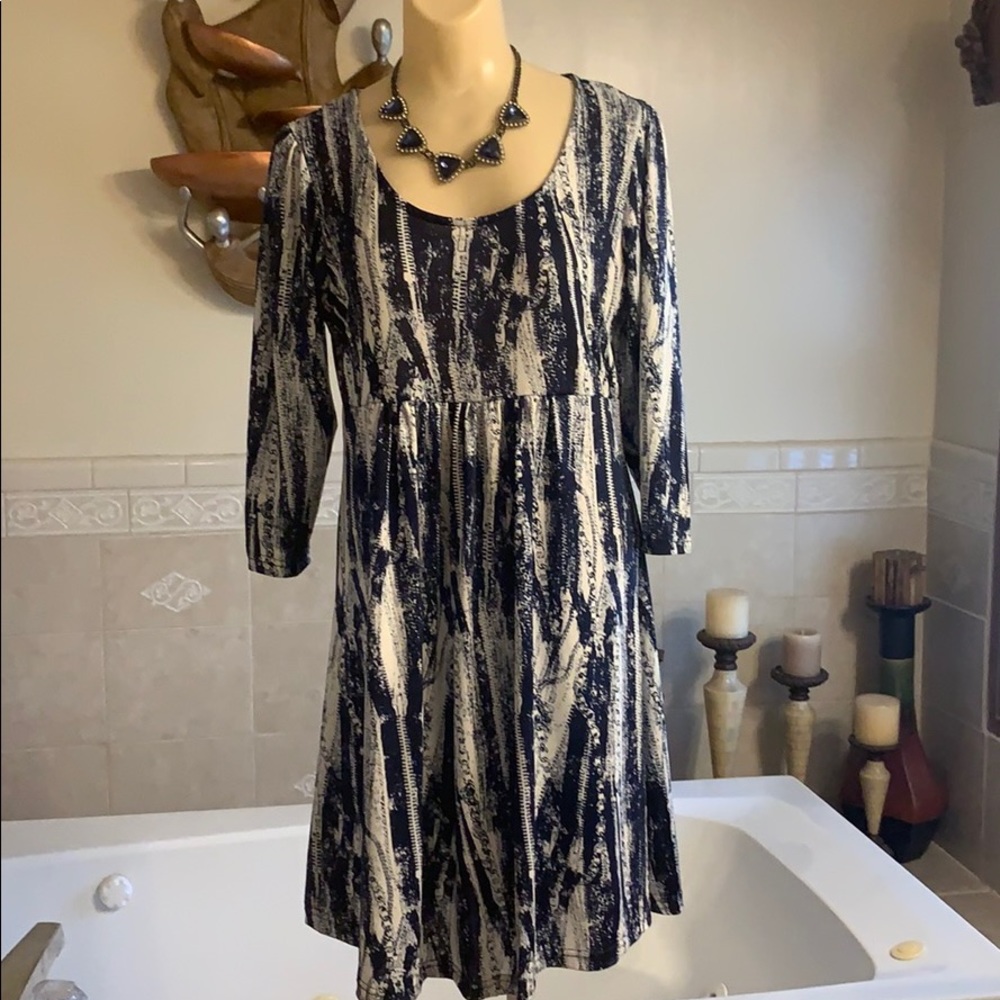 R & B COLLECTION DRESS
